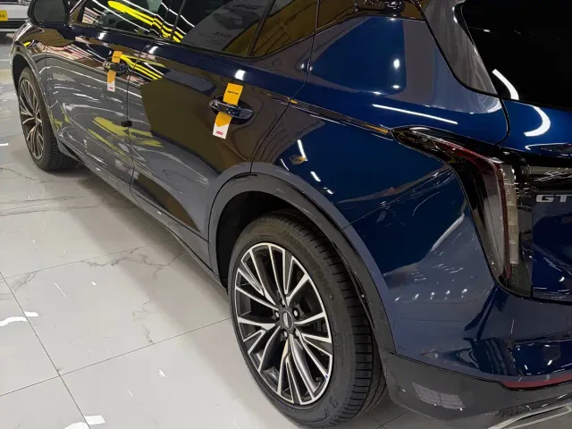 Cadillac GT4 — Фото автомобиля 7