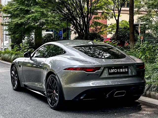Jaguar F-Type — Фото автомобиля 4