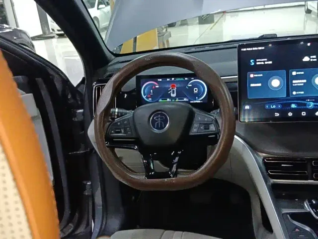 BYD Song Pro — Фото автомобиля 10