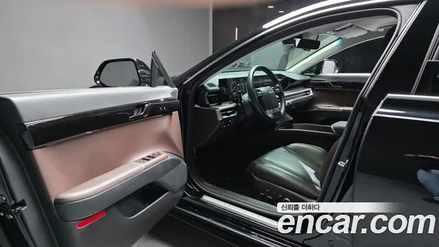 Hyundai Grandeur GN7 — Фото автомобиля 10
