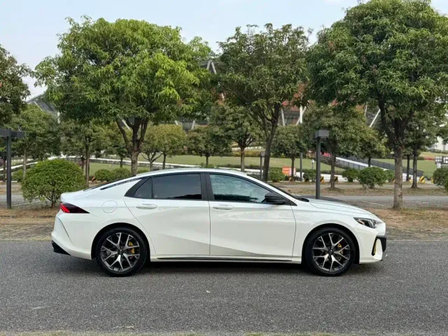 GAC Trumpchi Emkoo — Фото автомобиля 17