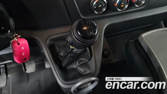 Renault Korea Master — Фото автомобиля 12