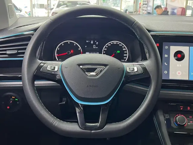 Jetta VS5 — Фото автомобиля 9