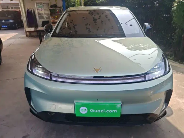 Arcfox T1 — Фото автомобиля 2