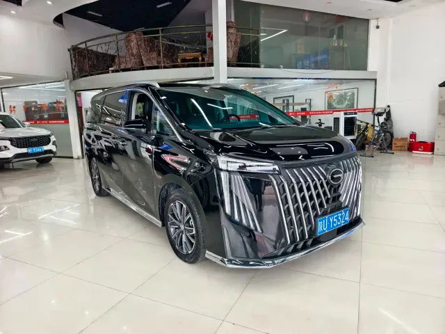 GAC Trumpchi M8 — Фото автомобиля 3