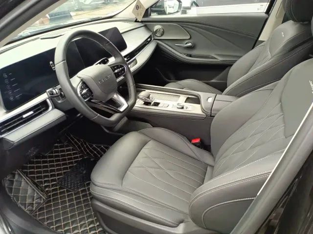 Chery Arrizo 8 — Фото автомобиля 4
