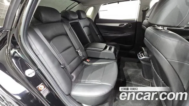 Hyundai Grandeur (New) Hybrid — Фото автомобиля 17