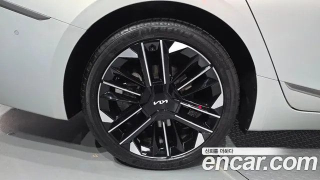 Kia K8 Signature — Фото автомобиля 4