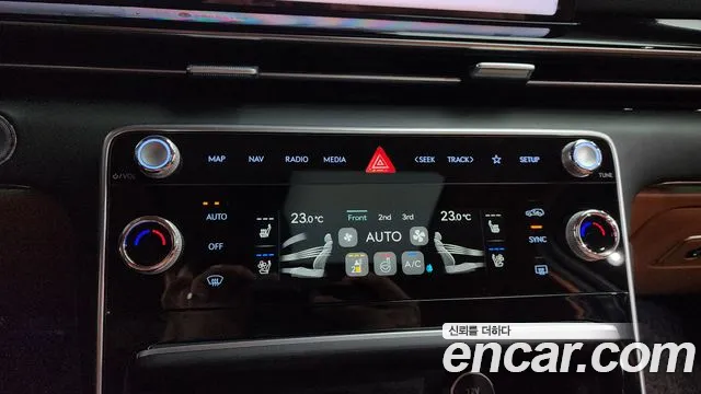 Genesis GV80 2.5T Бензин 2WD — Фото автомобиля 28