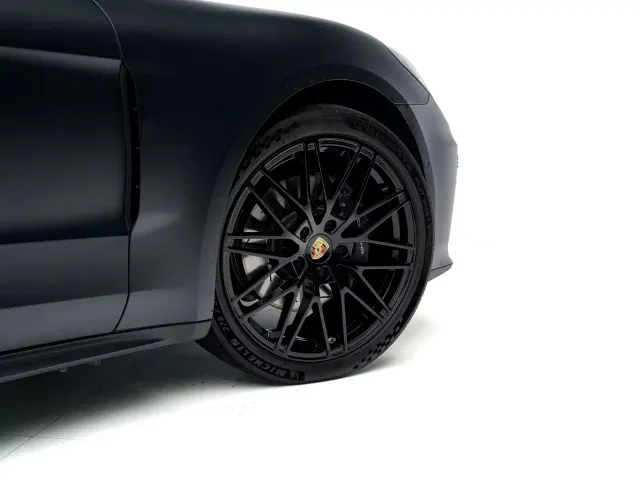 Porsche Panamera — Фото автомобиля 5