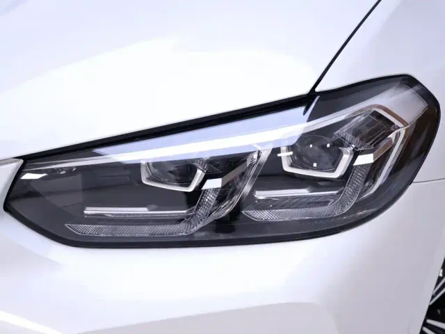 BMW X3 — Фото автомобиля 4
