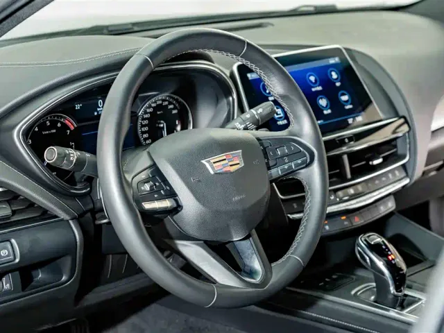 Cadillac CT5 — Фото автомобиля 10