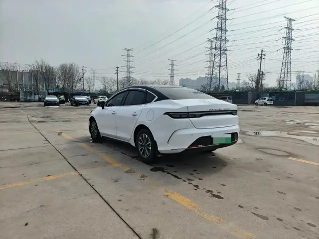 BYD Destroyer 05 — Фото автомобиля 9