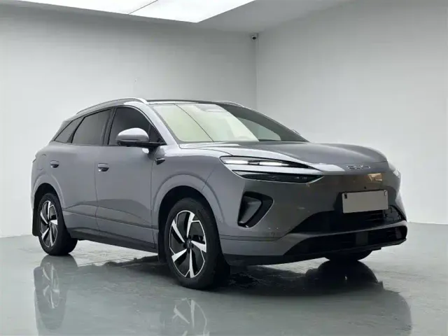 BYD Sealion 06 — Фото автомобиля 2