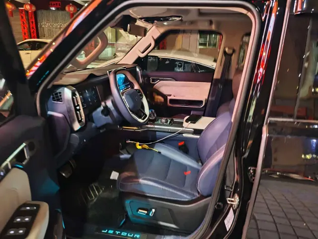 Jetour T2 — Фото автомобиля 3