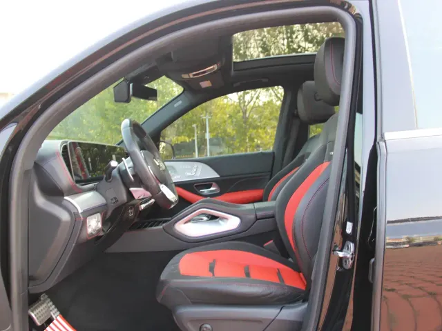 Mercedes-Benz GLE-Class AMG — Фото автомобиля 12