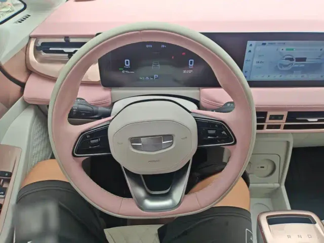 Geely Geometry E Firefly — Фото автомобиля 10