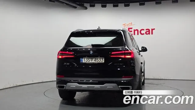 BMW X5 — Фото автомобиля 4