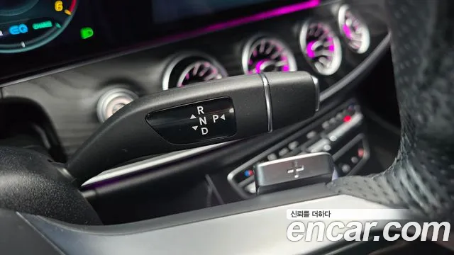 Mercedes-Benz CLS-Class — Фото автомобиля 9