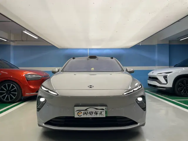 Nio ET7 — Фото автомобиля 2