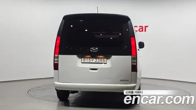 Hyundai Staria Staria Карго 3 места — Фото автомобиля 4