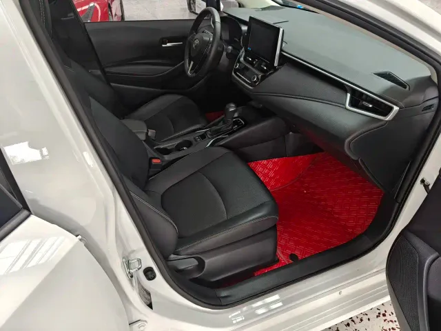 Toyota Corolla — Фото автомобиля 9