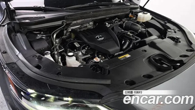 Lexus RX — Фото автомобиля 6