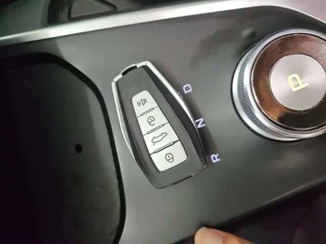 Geely Geometry A — Фото автомобиля 8