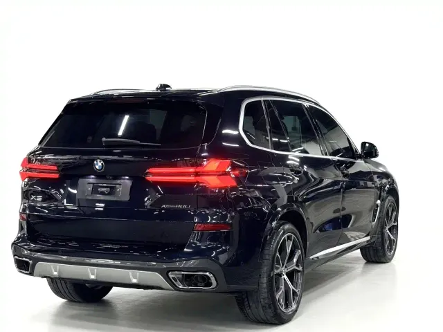 BMW X5 — Фото автомобиля 8