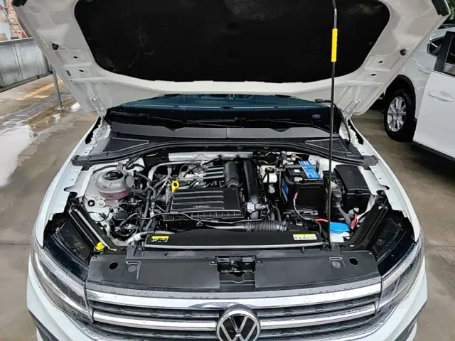 Volkswagen Bora — Фото автомобиля 19