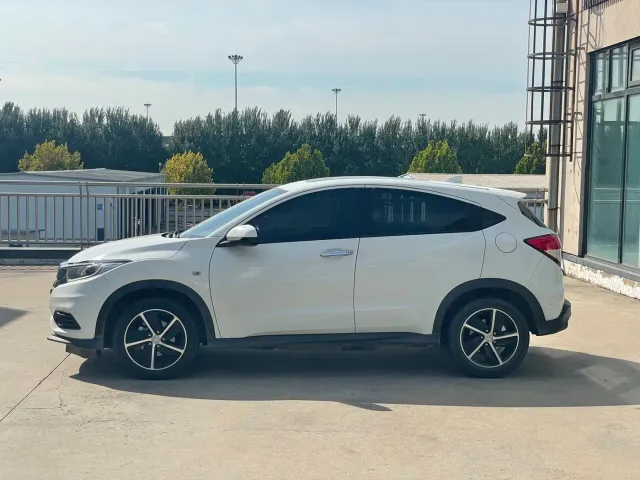 Honda Vezel — Фото автомобиля 7
