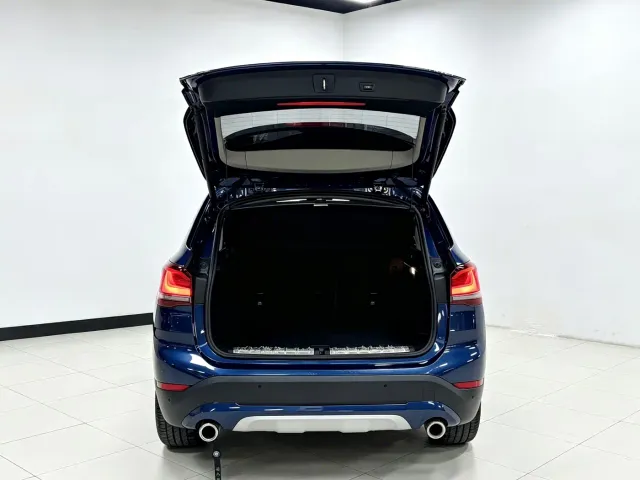 BMW X1 — Фото автомобиля 7