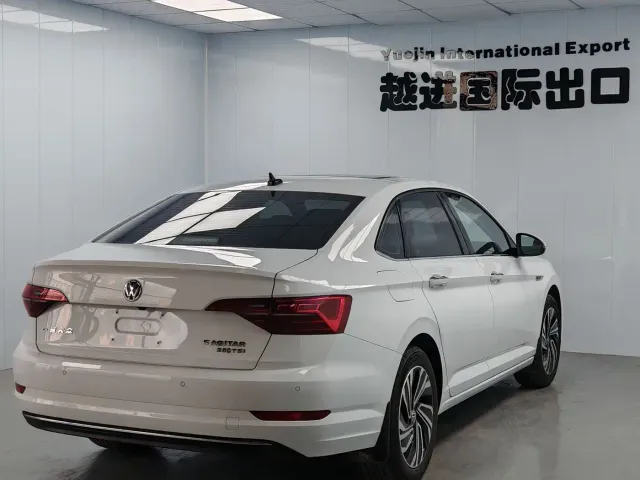 Volkswagen Sagitar — Фото автомобиля 10