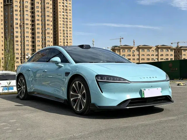 Luxeed S7 — Фото автомобиля 3