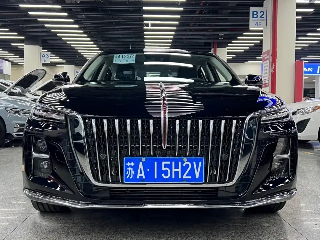 Hongqi H5 — Фото автомобиля 3