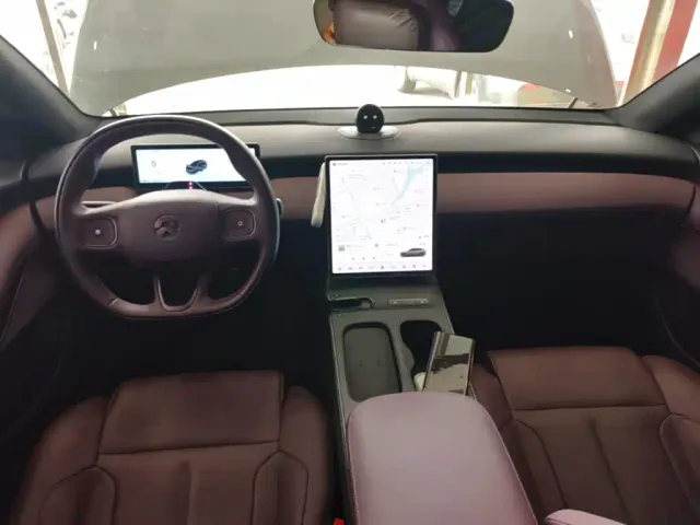 Nio ET5 Touring — Фото автомобиля 9
