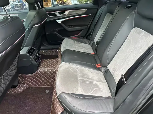 Audi A6L — Фото автомобиля 5