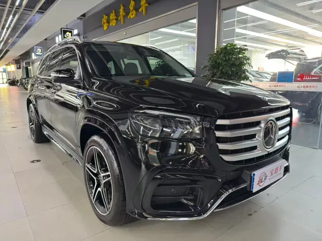 Mercedes-Benz GLS-Class — Фото автомобиля 3