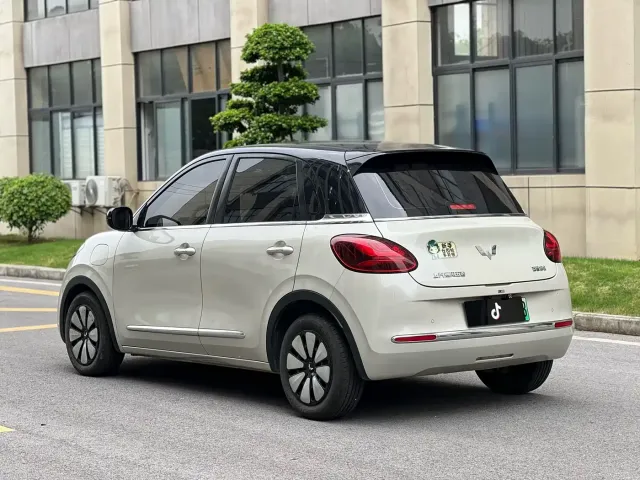 Wuling Bingo — Фото автомобиля 14