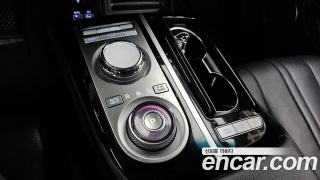 Genesis G80 RG3 — Фото автомобиля 12