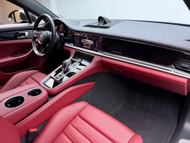 Porsche Panamera — Фото автомобиля 6