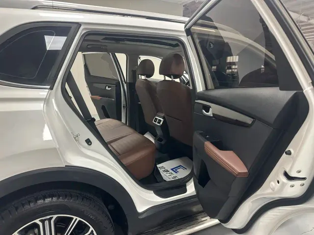 Kia Sportage — Фото автомобиля 14