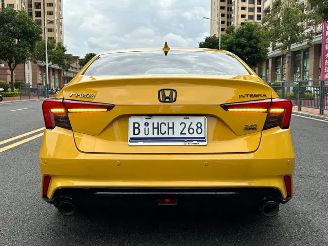 Honda Integra — Фото автомобиля 5