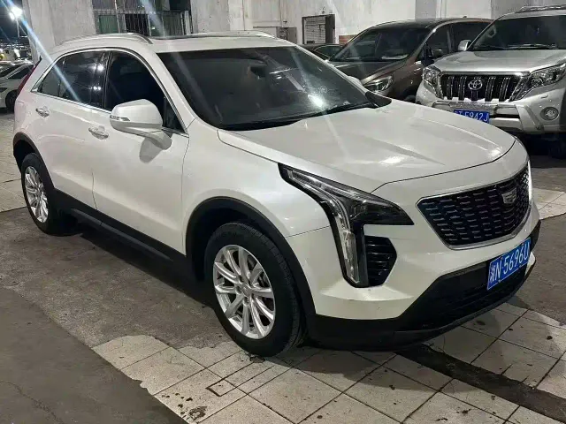 Cadillac XT4 — Фото автомобиля 2
