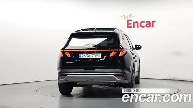 Hyundai Tucson — Фото автомобиля 3