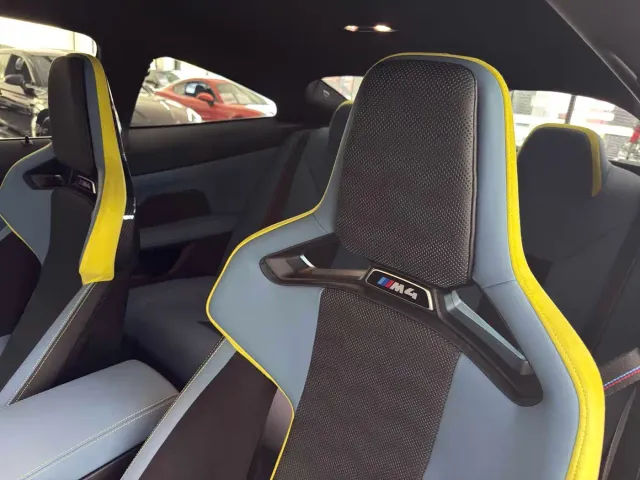 BMW M4 — Фото автомобиля 18