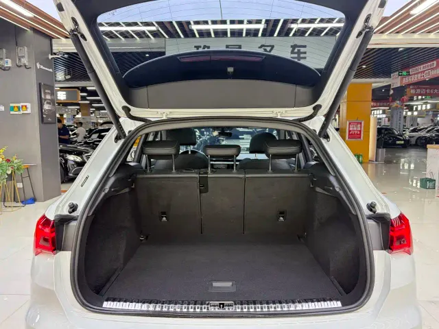 Audi Q3 — Фото автомобиля 18