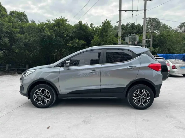 BYD Yuan Pro — Фото автомобиля 20