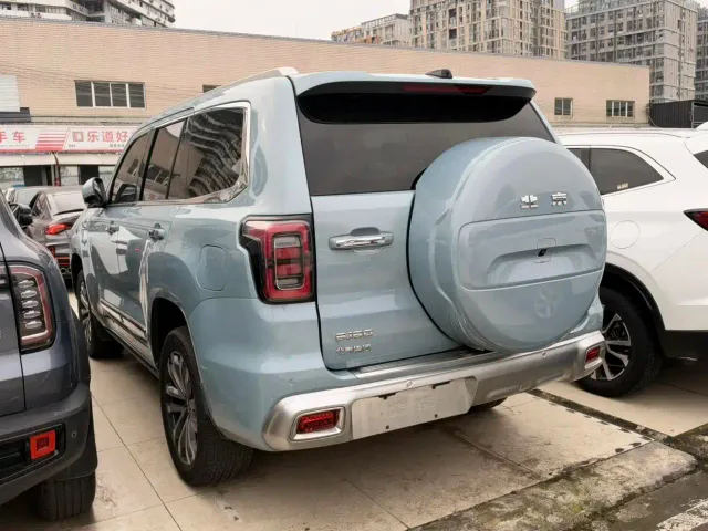 BAIC BJ60 — Фото автомобиля 10