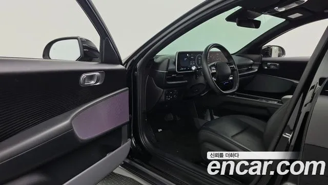 Hyundai Ioniq 6 — Фото автомобиля 11